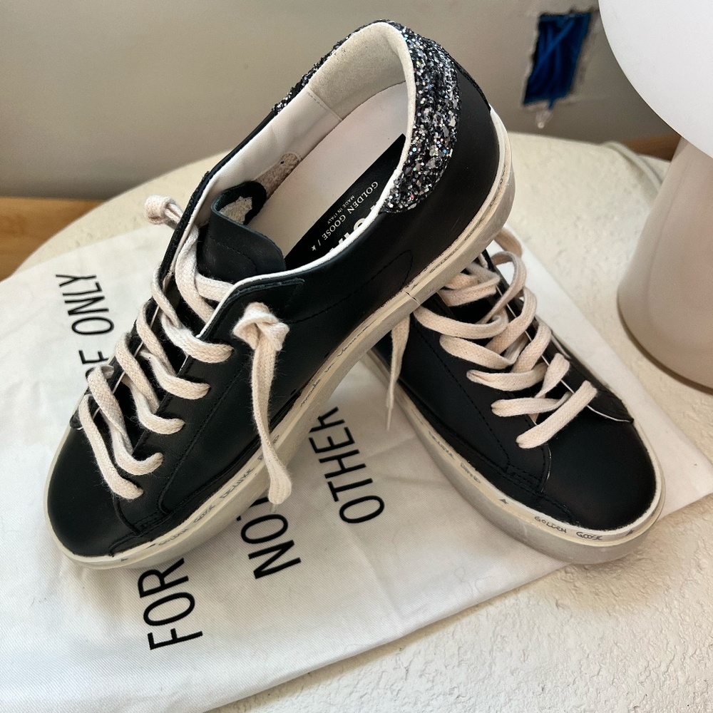 Golden Goose High Stars - Like new - Size 8
